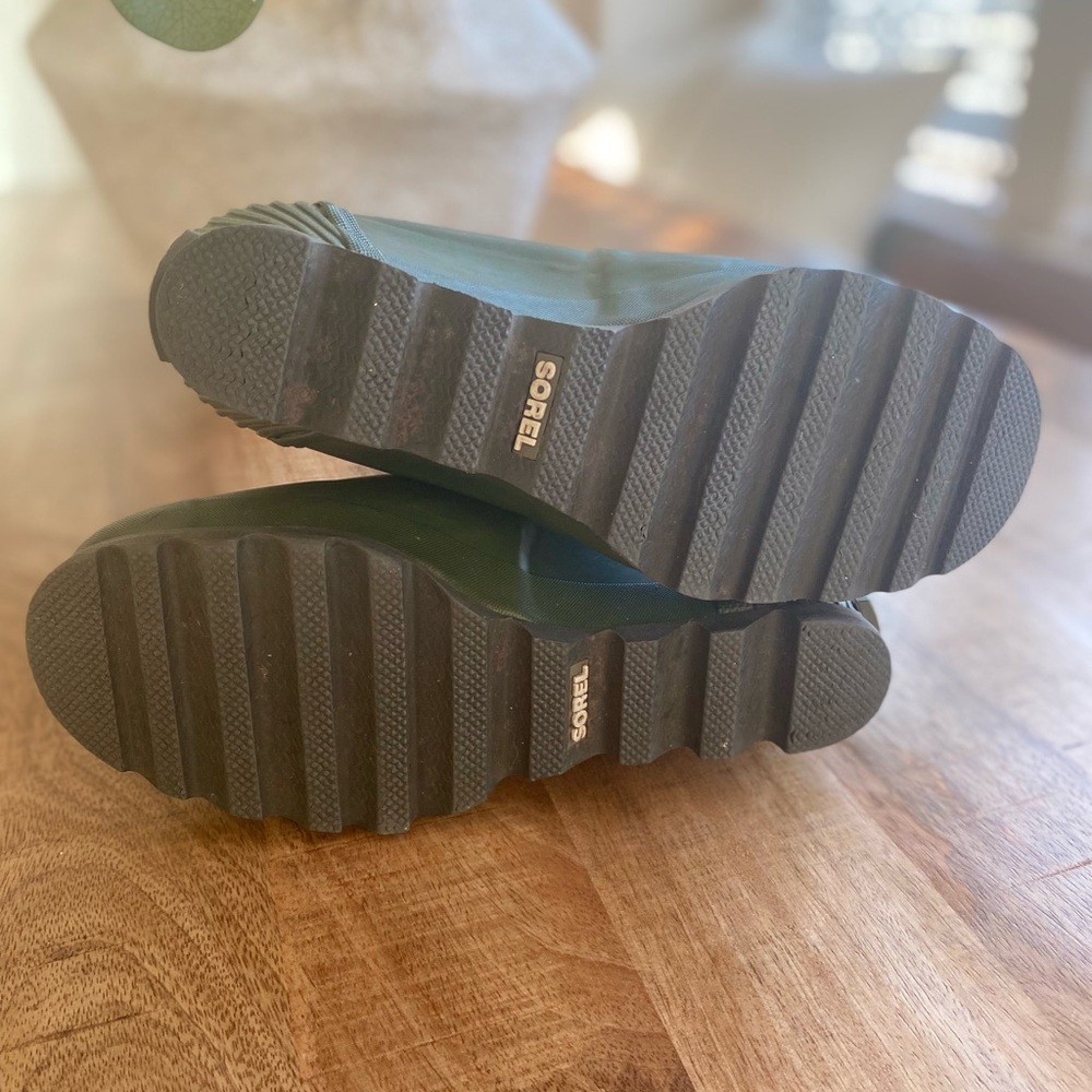 Sorel Joan Rain Chelsea Ankle Bootie Rubber Women's Olive Green Wedge Boots  8 - Picture 11 of 15